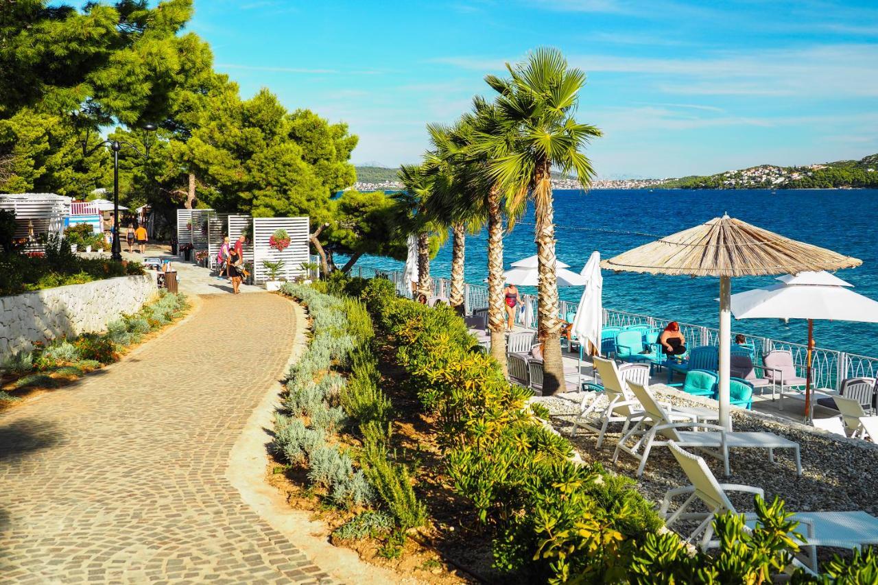 Salve Croatia Mobile Homes In Amadria Park Trogir
